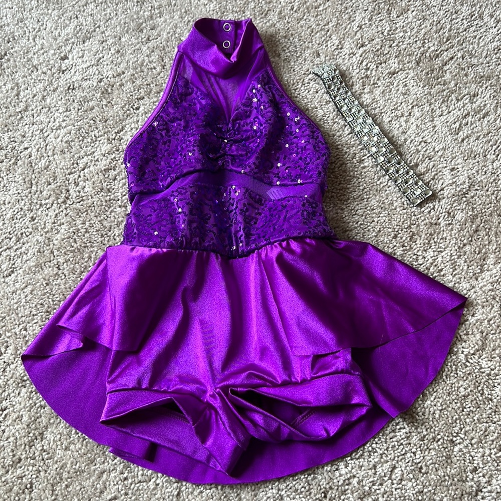 Girl’s dance costume, size small child